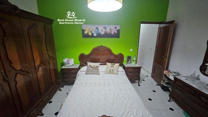 3 soveværelse Byhus til salg i Tabernas med garage - € 115.000 (Ref: 9130001)