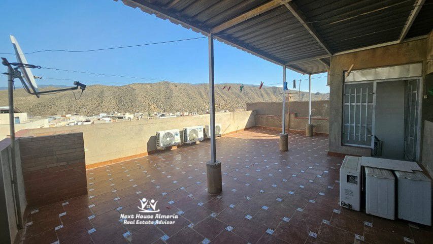 3 soveværelse Byhus til salg i Tabernas med garage - € 115.000 (Ref: 9130001)