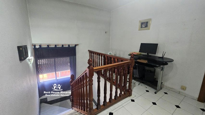 3 soveværelse Byhus til salg i Tabernas med garage - € 115.000 (Ref: 9130001)