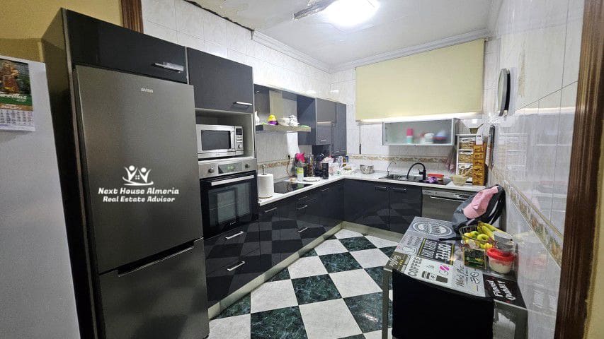 3 soveværelse Byhus til salg i Tabernas med garage - € 115.000 (Ref: 9130001)