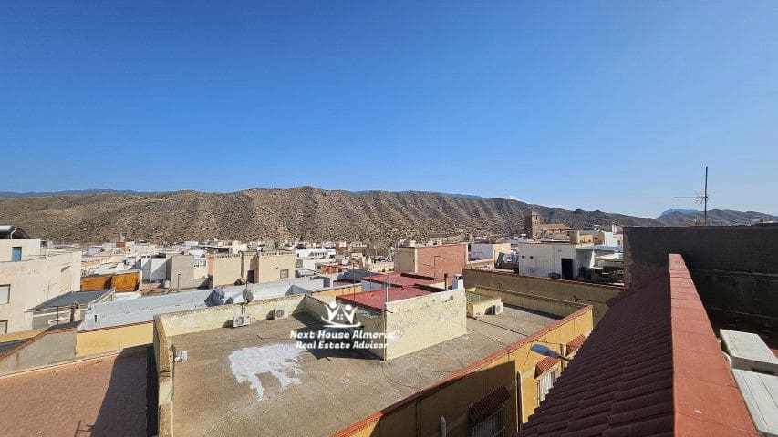 3 soveværelse Byhus til salg i Tabernas med garage - € 115.000 (Ref: 9130001)