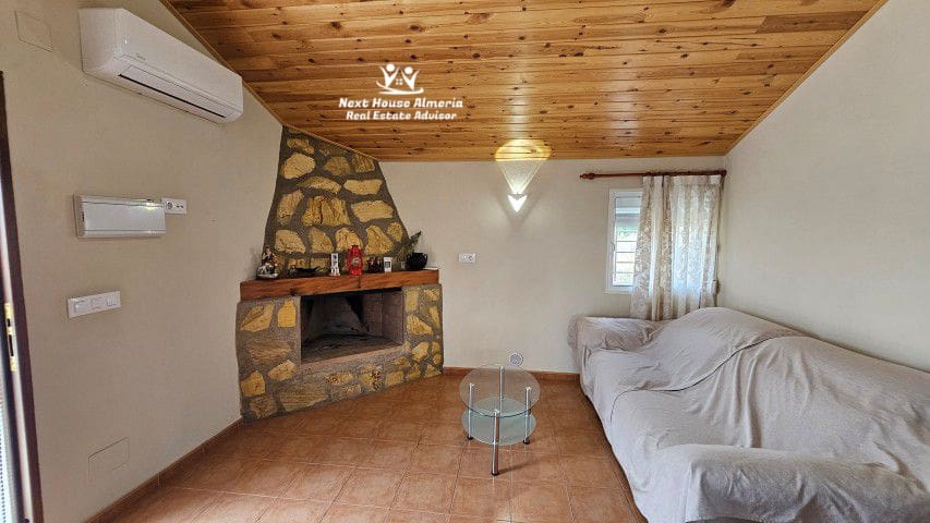 4 soveværelse Finca/Landehus til salg i Santopetar med garage - € 395.000 (Ref: 9145769)