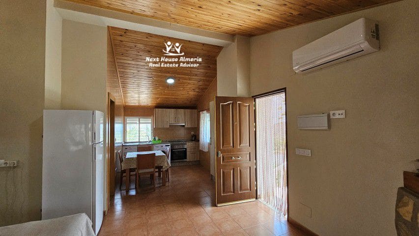 4 soveværelse Finca/Landehus til salg i Santopetar med garage - € 395.000 (Ref: 9145769)