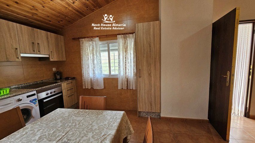 4 soveværelse Finca/Landehus til salg i Santopetar med garage - € 395.000 (Ref: 9145769)