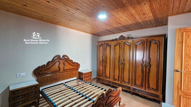 4 soveværelse Finca/Landehus til salg i Santopétar, Taberno med garage - € 395.000 (Ref: 9145769)