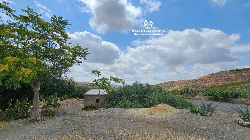 4 soveværelse Finca/Landehus til salg i Santopetar med garage - € 395.000 (Ref: 9145769)