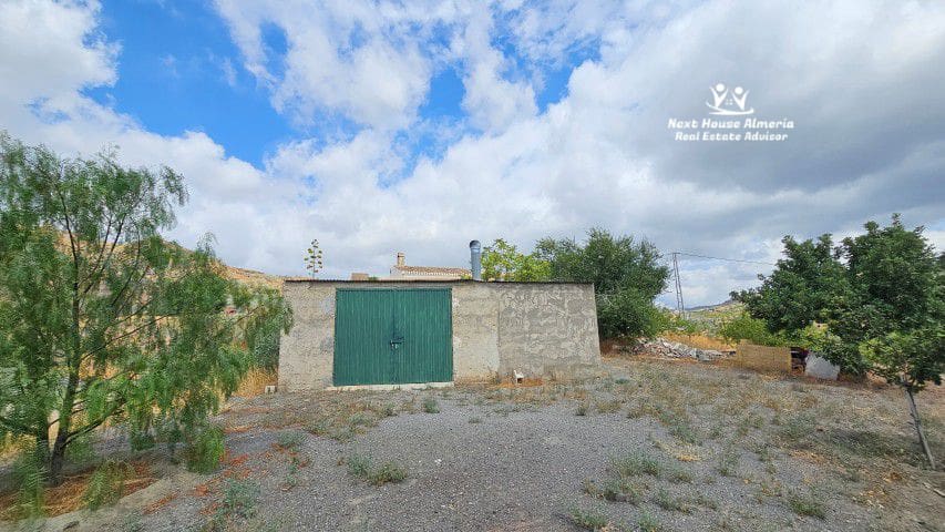 4 soveværelse Finca/Landehus til salg i Santopetar med garage - € 395.000 (Ref: 9145769)