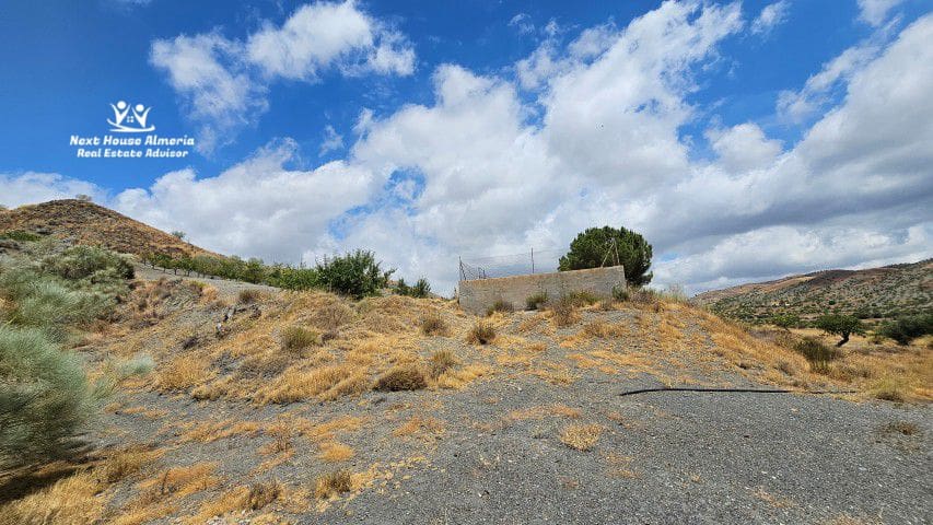 4 soveværelse Finca/Landehus til salg i Santopetar med garage - € 395.000 (Ref: 9145769)