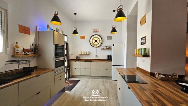 4 soveværelse Byhus til salg i Cantoria - € 199.500 (Ref: 9175075)