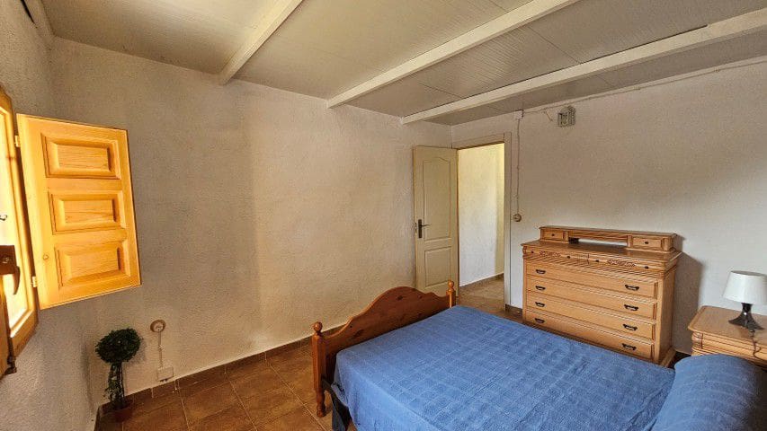 3 soveværelse Finca/Landehus til salg i Somontin med garage - € 145.000 (Ref: 9187215)