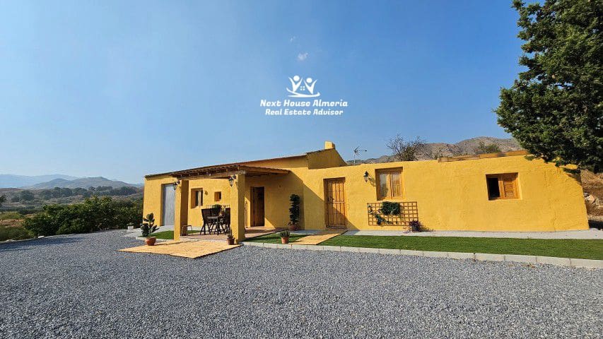 3 soveværelse Finca/Landehus til salg i Somontin med garage - € 145.000 (Ref: 9187215)