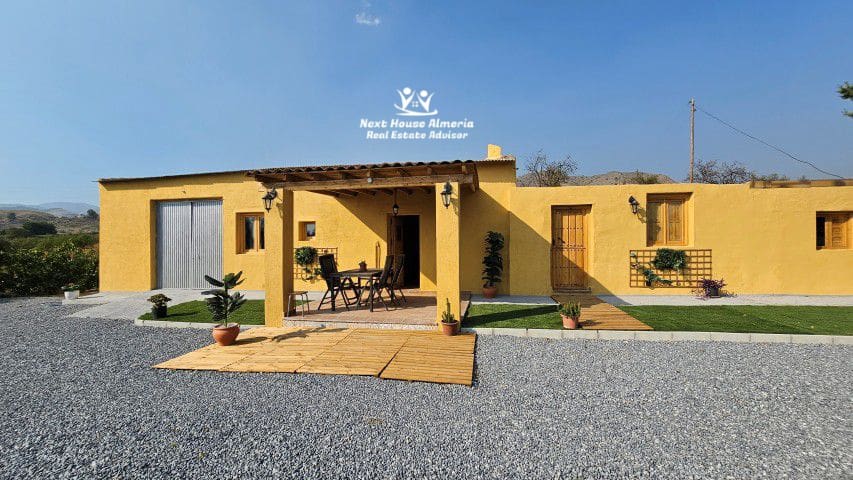 3 soveværelse Finca/Landehus til salg i Somontin med garage - € 145.000 (Ref: 9187215)