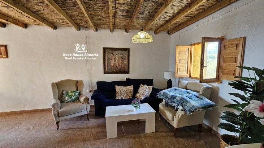 3 soveværelse Finca/Landehus til salg i Somontin med garage - € 145.000 (Ref: 9187215)