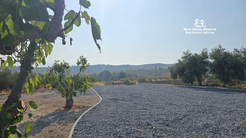 3 soveværelse Finca/Landehus til salg i Somontin med garage - € 145.000 (Ref: 9187215)