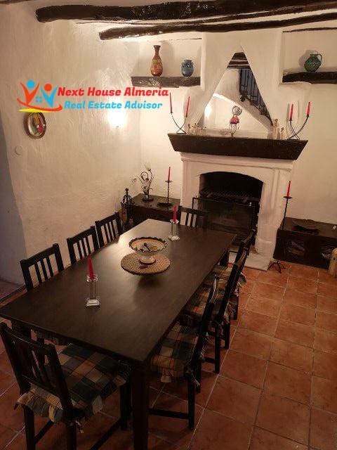 5 chambre Maison de Ville à vendre à Albanchez - 99 000 € (Ref: 9189684)