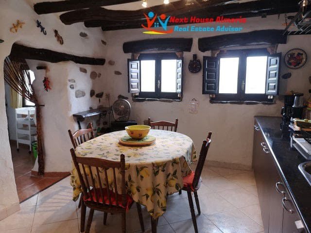 5 chambre Maison de Ville à vendre à Albanchez - 99 000 € (Ref: 9189684)