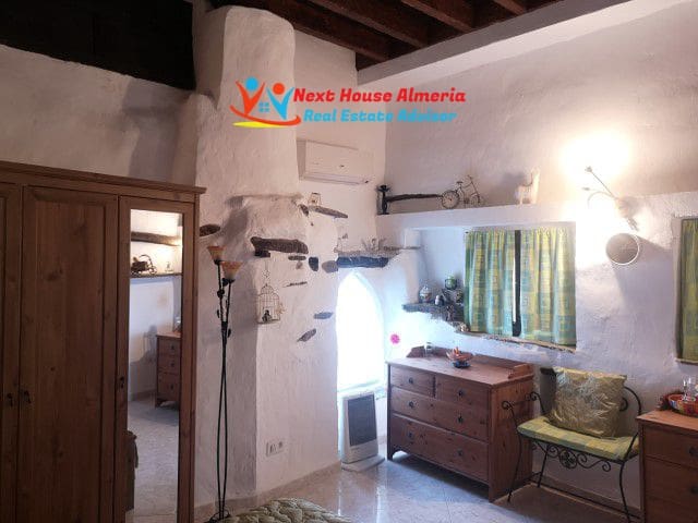 5 chambre Maison de Ville à vendre à Albanchez - 99 000 € (Ref: 9189684)