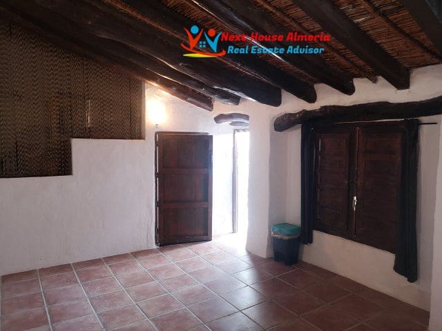 5 chambre Maison de Ville à vendre à Albanchez - 99 000 € (Ref: 9189684)