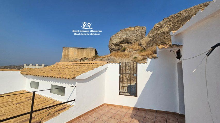 2 soveværelse Byhus til salg i Partaloa med garage - € 99.900 (Ref: 9191348)