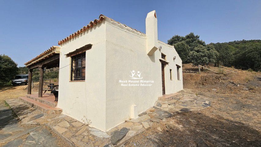 2 bedroom Finca/Country House for sale in Sierro - € 149,950 (Ref: 9196297)