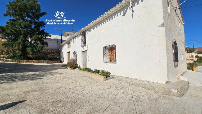 8 soveværelse Finca/Landehus til salg i Oria med garage - € 159.000 (Ref: 9247444)