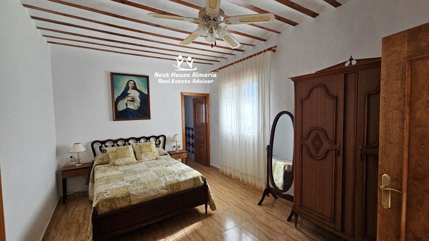 8 soveværelse Finca/Landehus til salg i Oria med garage - € 159.000 (Ref: 9247444)