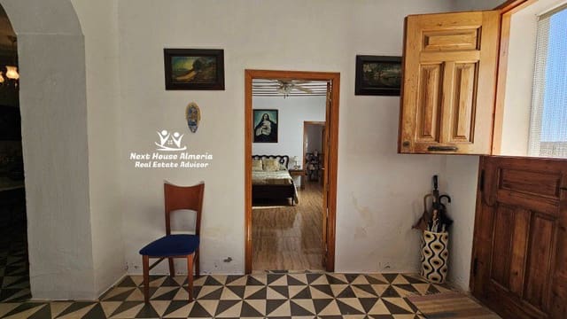 8 bedroom Finca/Country House for sale in Oria with garage - € 159,000 (Ref: 9247444)