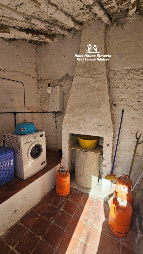 8 soveværelse Finca/Landehus til salg i Oria med garage - € 159.000 (Ref: 9247444)