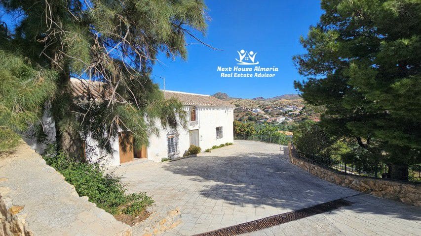 8 soveværelse Finca/Landehus til salg i Oria med garage - € 159.000 (Ref: 9247444)