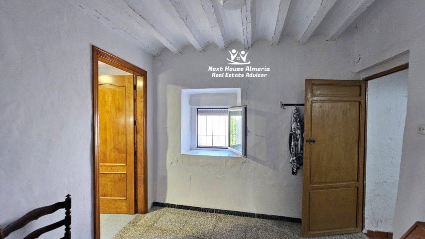 8 soveværelse Finca/Landehus til salg i Oria med garage - € 159.000 (Ref: 9247444)