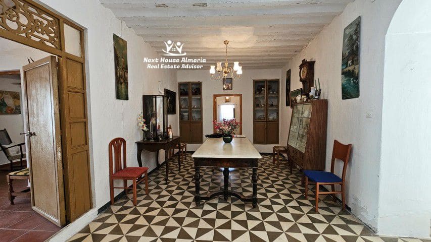 8 soveværelse Finca/Landehus til salg i Oria med garage - € 159.000 (Ref: 9247444)