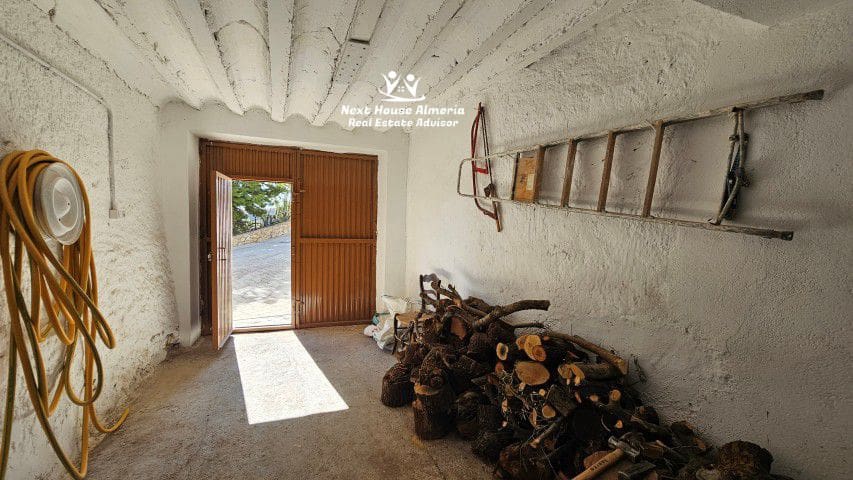 8 soveværelse Finca/Landehus til salg i Oria med garage - € 159.000 (Ref: 9247444)