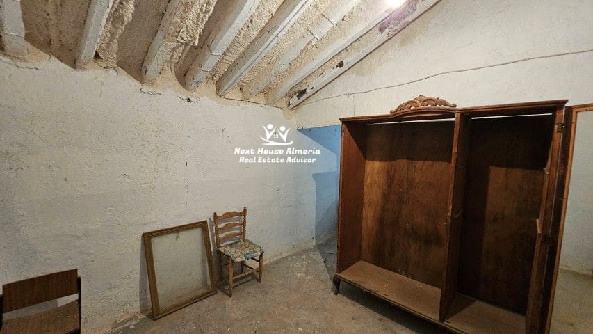 8 soveværelse Finca/Landehus til salg i Oria med garage - € 159.000 (Ref: 9247444)