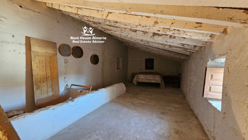 8 soveværelse Finca/Landehus til salg i Oria med garage - € 159.000 (Ref: 9247444)