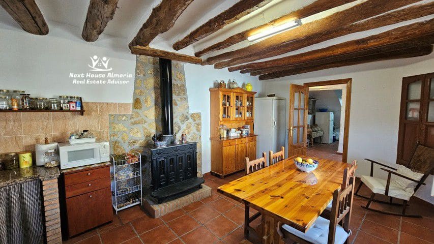 8 soveværelse Finca/Landehus til salg i Oria med garage - € 159.000 (Ref: 9247444)