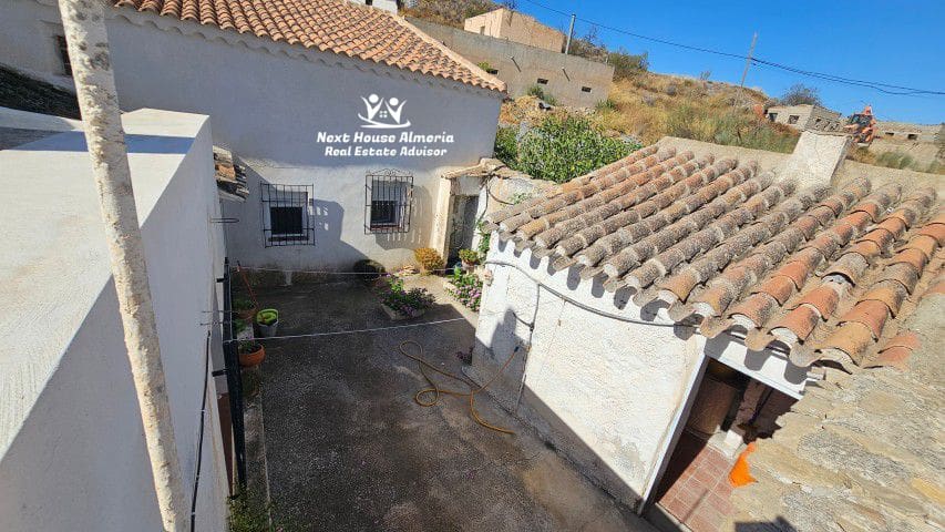 8 soveværelse Finca/Landehus til salg i Oria med garage - € 159.000 (Ref: 9247444)