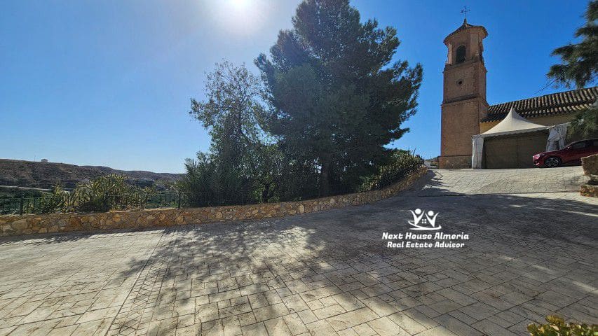 8 soveværelse Finca/Landehus til salg i Oria med garage - € 159.000 (Ref: 9247444)