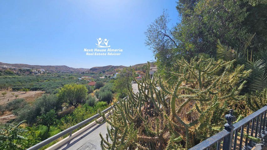 8 soveværelse Finca/Landehus til salg i Oria med garage - € 159.000 (Ref: 9247444)