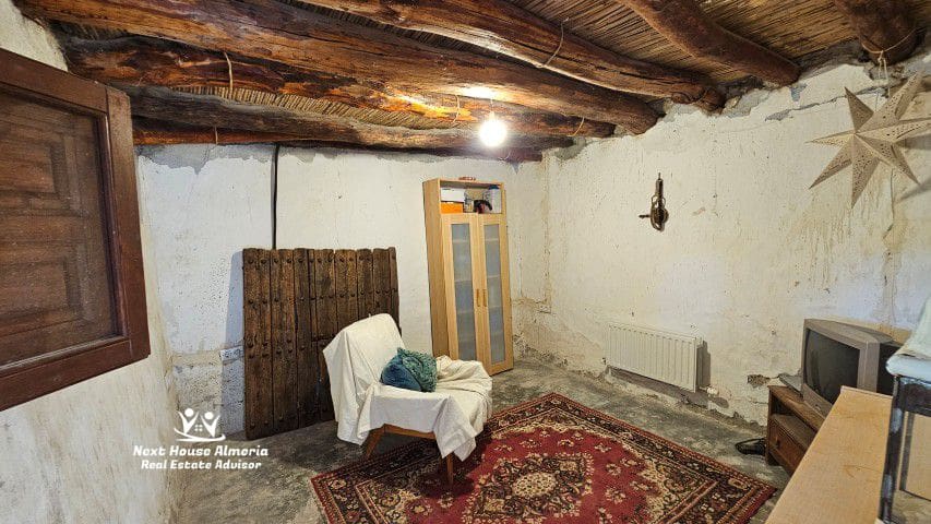 6 soveværelse Finca/Landehus til salg i Oria med garage - € 199.950 (Ref: 9247445)