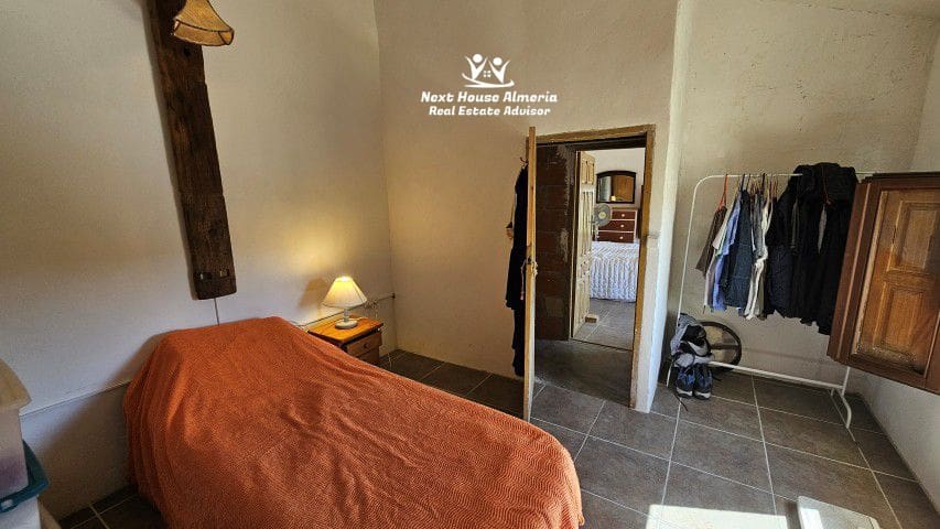 6 soveværelse Finca/Landehus til salg i Oria med garage - € 199.950 (Ref: 9247445)