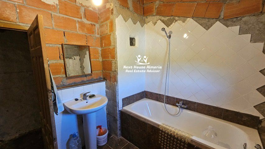 6 soveværelse Finca/Landehus til salg i Oria med garage - € 199.950 (Ref: 9247445)