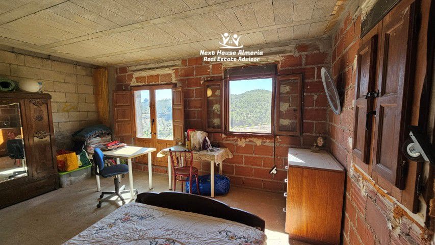 6 soveværelse Finca/Landehus til salg i Oria med garage - € 199.950 (Ref: 9247445)