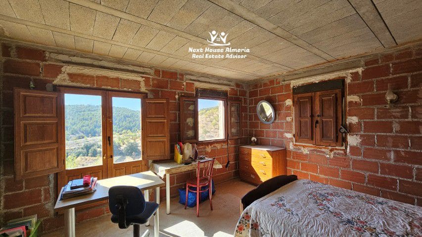 6 soveværelse Finca/Landehus til salg i Oria med garage - € 199.950 (Ref: 9247445)