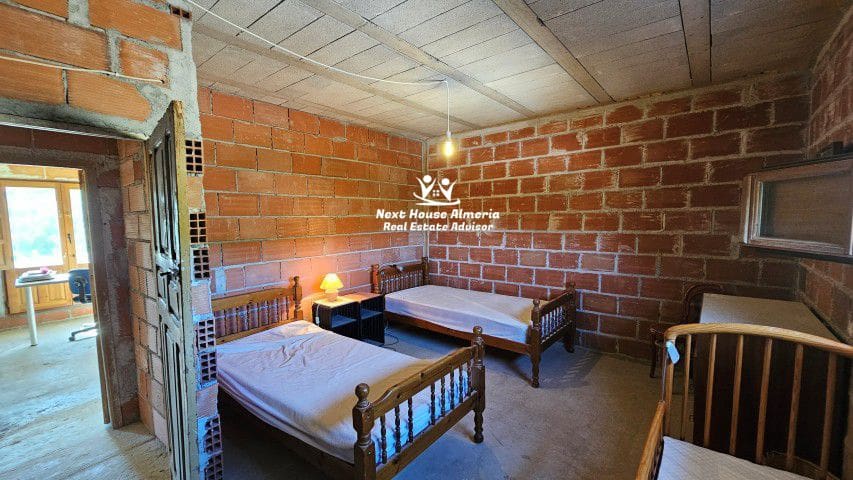 6 soveværelse Finca/Landehus til salg i Oria med garage - € 199.950 (Ref: 9247445)