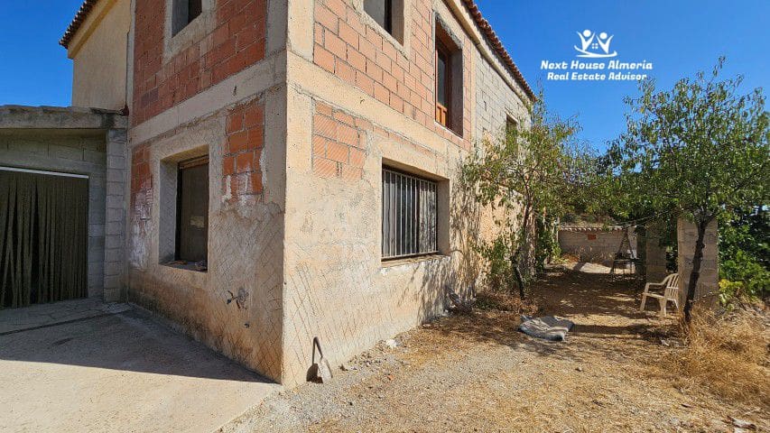 6 soveværelse Finca/Landehus til salg i Oria med garage - € 199.950 (Ref: 9247445)