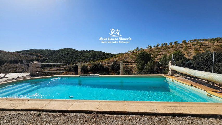 6 soveværelse Finca/Landehus til salg i Oria med garage - € 199.950 (Ref: 9247445)