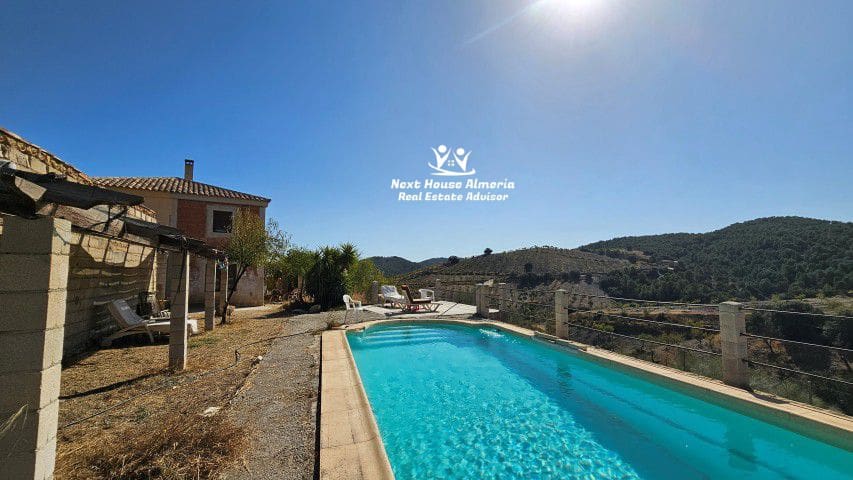 6 soveværelse Finca/Landehus til salg i Oria med garage - € 199.950 (Ref: 9247445)