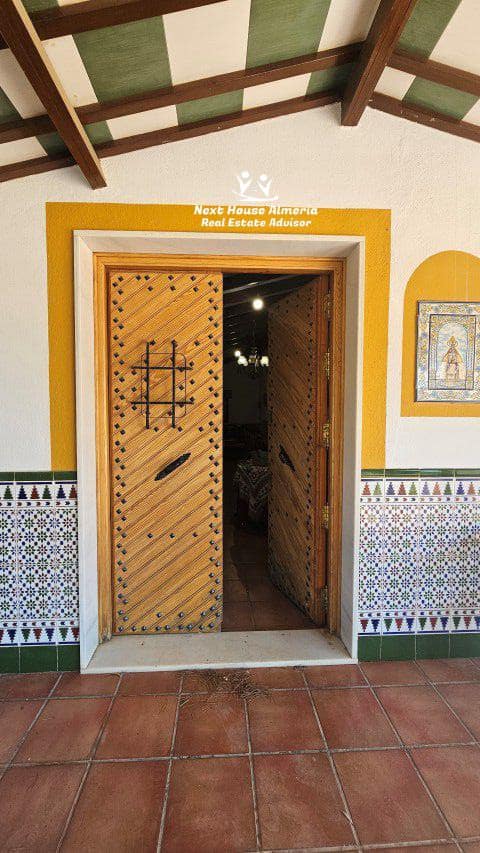 4 bedroom Finca/Country House for sale in Purchena with garage - € 699,950 (Ref: 9252541)