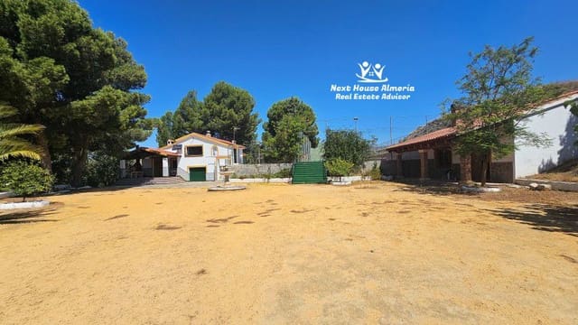 4 bedroom Finca/Country House for sale in Purchena with garage - € 699,950 (Ref: 9252541)