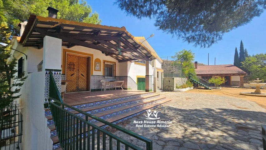 4 bedroom Finca/Country House for sale in Purchena with garage - € 699,950 (Ref: 9252541)